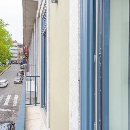 12 Sweet Caroline * 波尔图