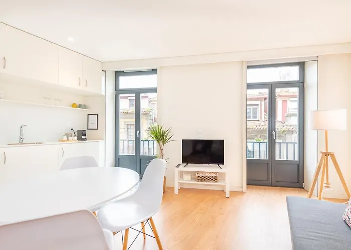 Apartman 12 Sweet Caroline