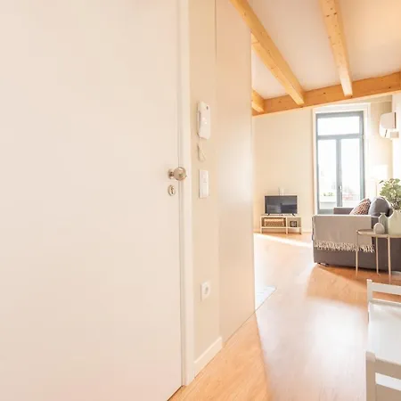 12 Sweet Caroline 아파트 *